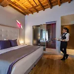 Torre Argentina Relais - Residenze di Charme