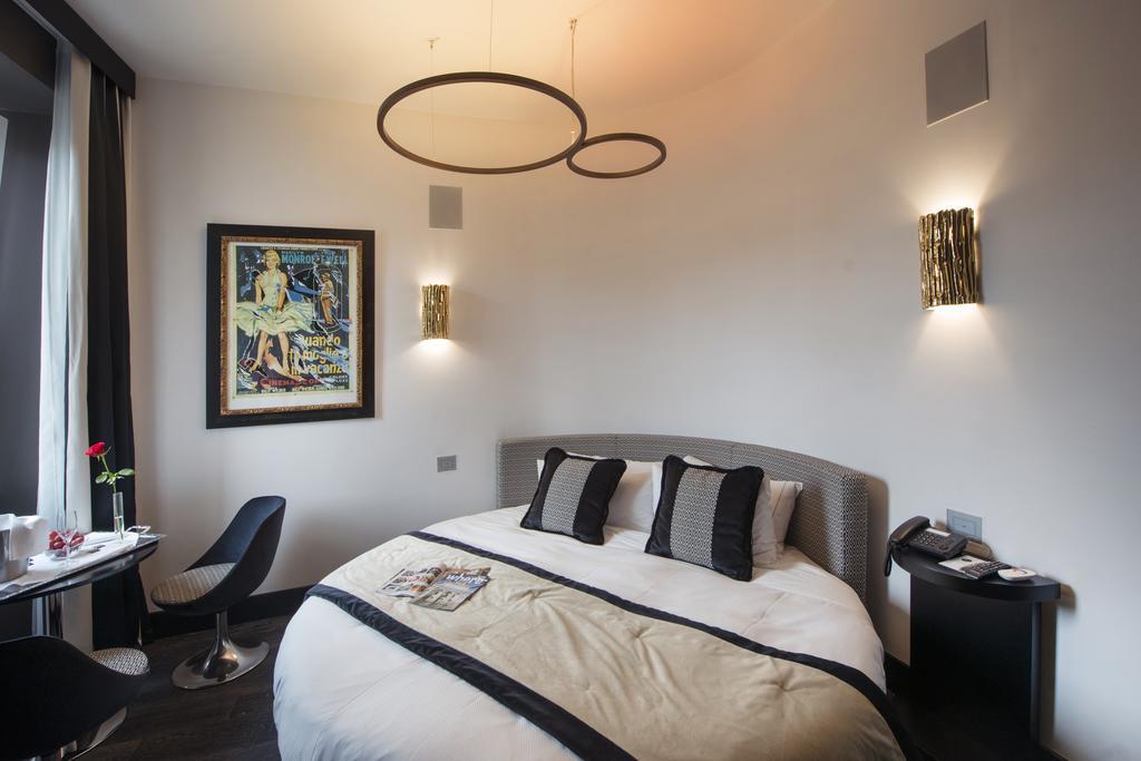 Torre Argentina Relais - Residenze Di Charme Pensión 3*
